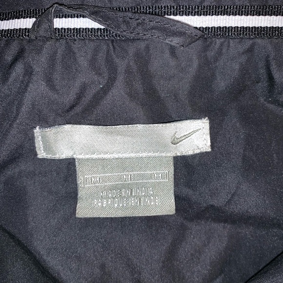 VINTAGE NIKE Windbreaker - Picture 4 of 4